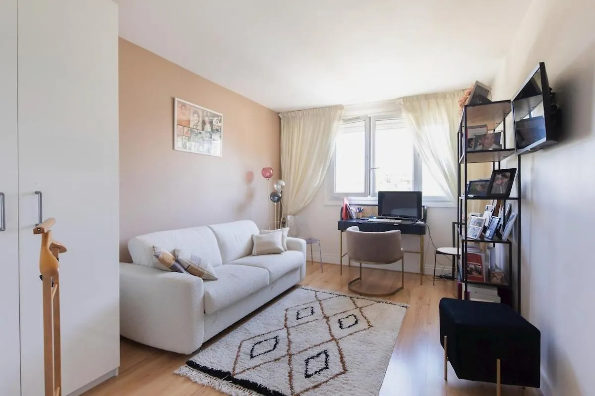 Charming 100M2 Apartment For 4 People Paris