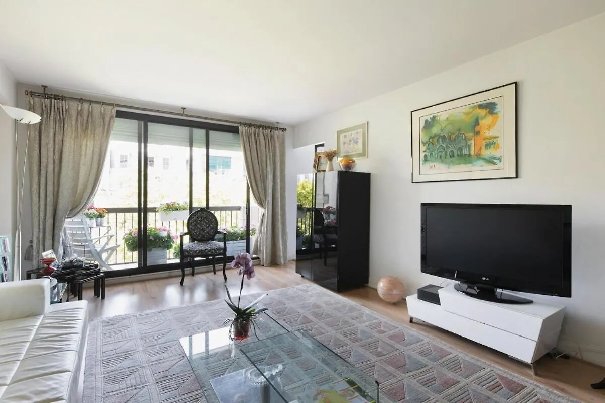 Charming 100M2 Apartment For 4 People Paris